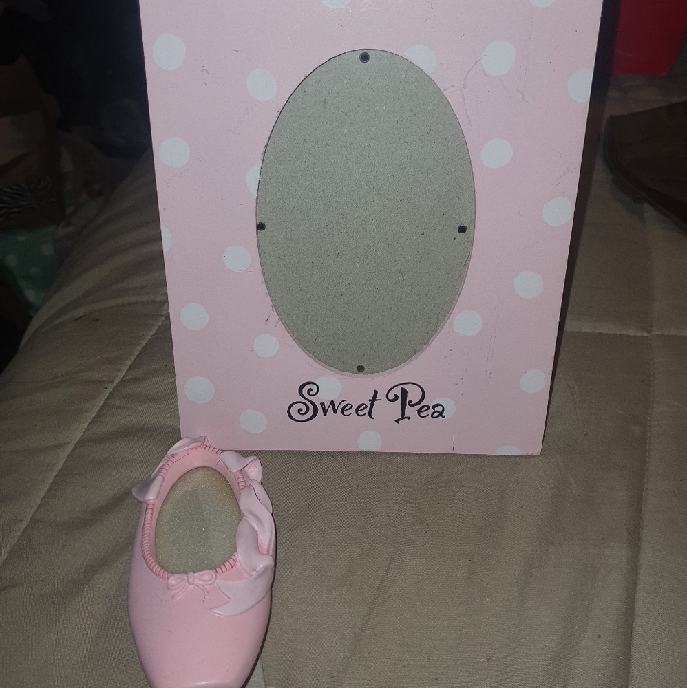 Pretty in pink picture frames